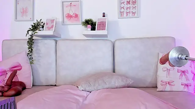 Malka Burning online show from October 10, 8:14 pm