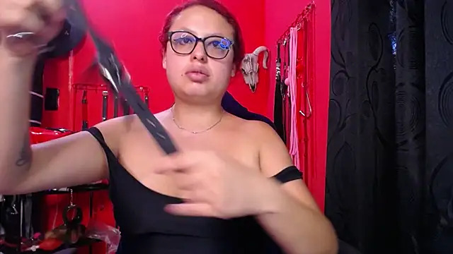 slave Rubi online show from April 12, 8:33 pm