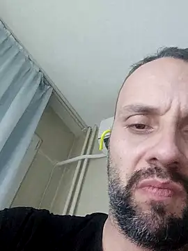 CashhoOUT online show from April 4, 9:13 pm