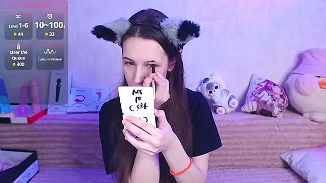 ur kitty   online show from February 22, 1:12 pm