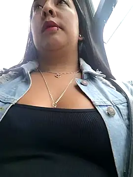 Bella keny online show from June 3, 1:45 pm