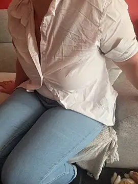 cruellaculdenfer67 online show from September 12, 8:12 am