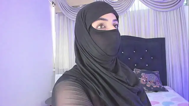 Uzra hayed online show from February 7, 5:50 pm