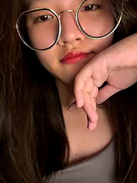 Krixxi22 online show from September 19, 3:33 pm