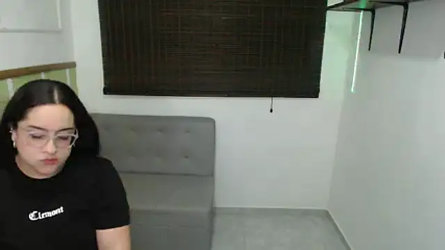 Sofiia davis23 online show from November 25, 1:35 pm