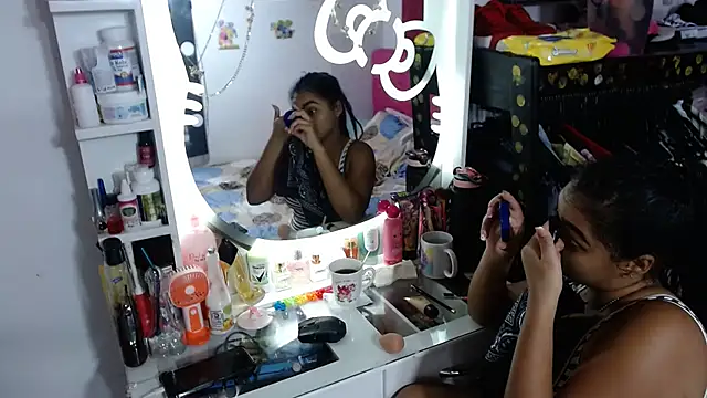 kiara milf  online show from June 18, 6:24 pm