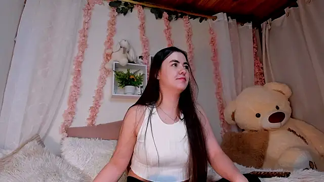 Idara and Edahi01 online show from November 4, 3:55 am