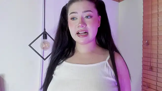 GENNESIS LOVE online show from September 27, 4:08 am