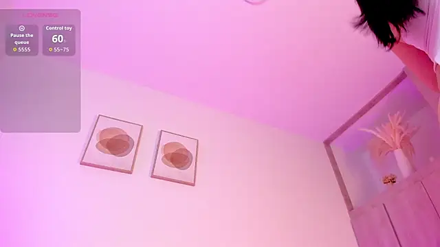 Mia 222 online show from March 8, 11:14 am