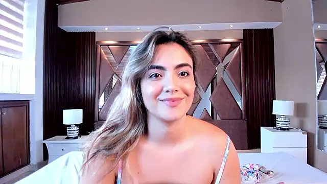 IsabellaaJoness online show from February 7, 1:26 pm