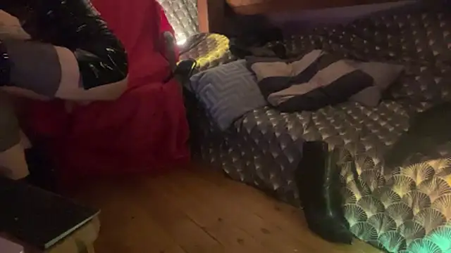 alexheels boots online show from October 29, 4:31 pm