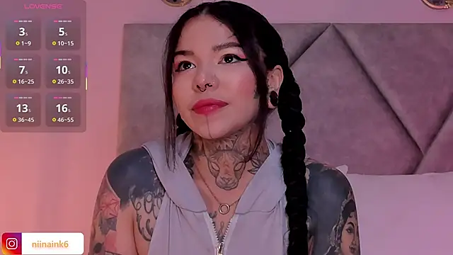 NinaInk online show from October 12, 3:03 pm