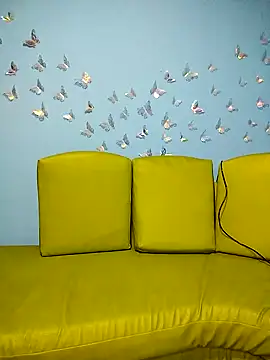 Evelyn pink1 online show from September 20, 10:24 am