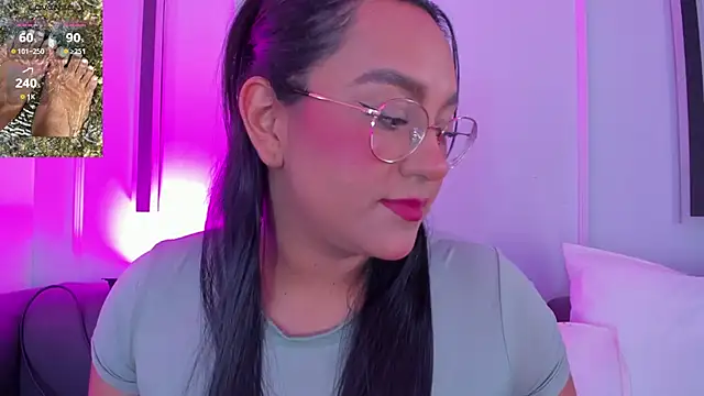 ellamontoya online show from November 19, 12:27 pm