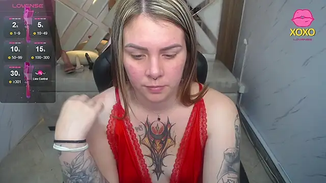 Paula b  online show from March 31, 1:00 pm