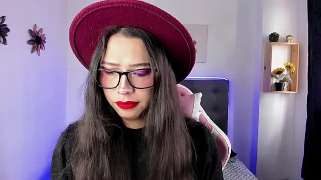 paula kawaiifu  online show from September 12, 2:24 pm