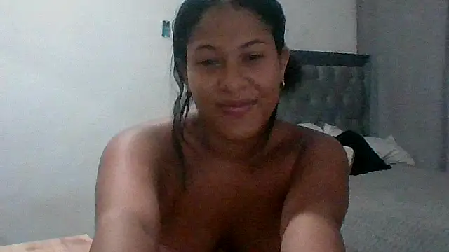 Kitra New online show from April 12, 8:55 pm