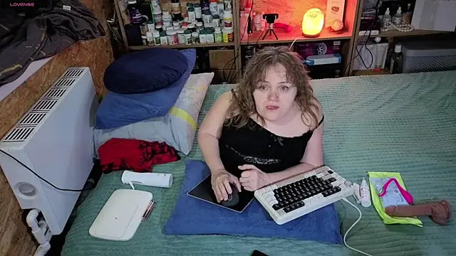 MiniNatalie online show from November 24, 9:44 am