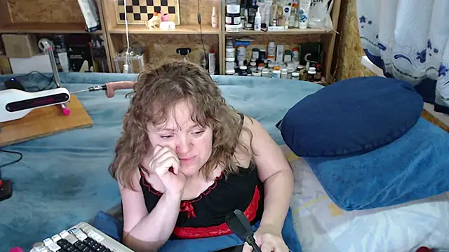 MiniNatalie online show from October 3, 3:50 pm