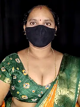 vintage-vibs online show from December 5, 7:37 pm