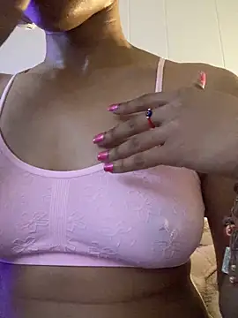 KimiAqua online show from February 9, 1:13 pm