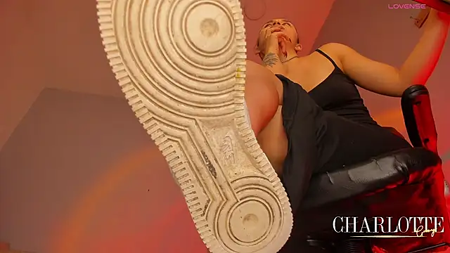 charlotte  grey online show from April 15, 8:42 pm