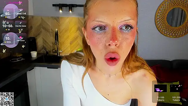 Hannah Carr online show from March 9, 8:12 pm