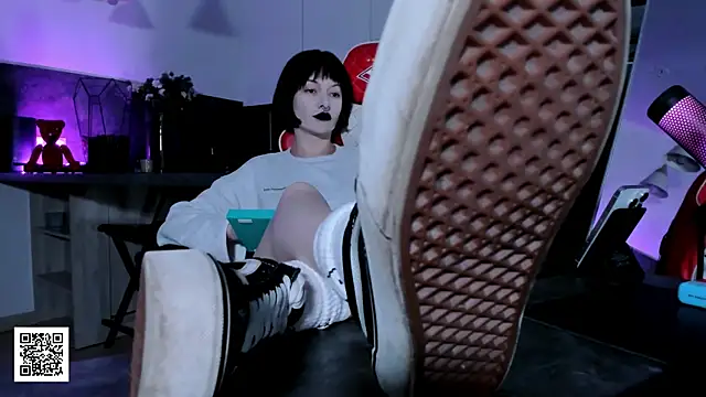  Goddess Misha  online show from March 3, 9:10 pm