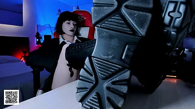  Goddess Misha  online show from September 15, 9:33 pm