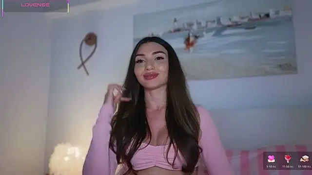 ReyaSophia online show from April 7, 8:22 pm