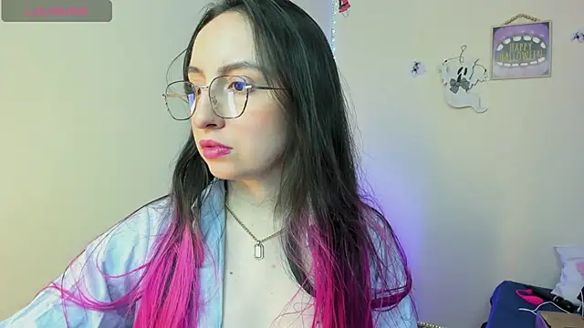 Julieta Shelby online show from October 15, 10:34 pm