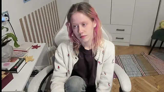 Silly  Milly online show from June 3, 4:46 am
