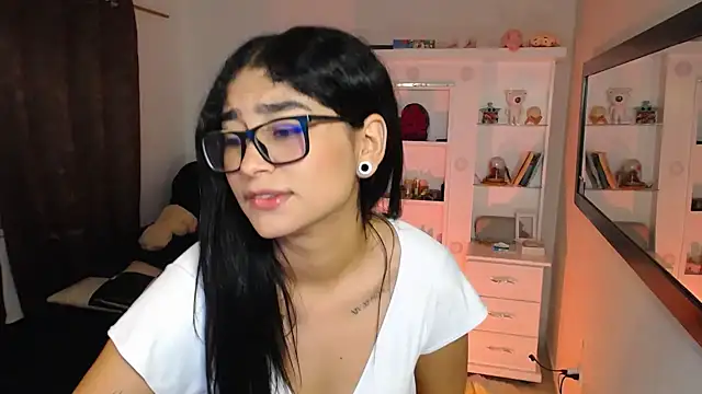 thalia 066 online show from September 24, 7:24 pm