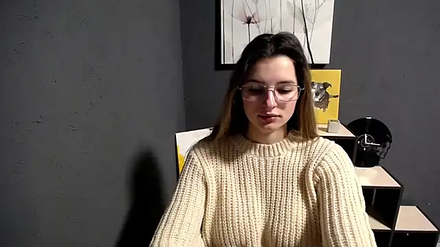 lady olivia  online show from January 19, 4:25 pm