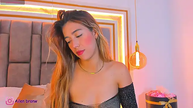 elianabrown online show from September 10, 10:21 pm