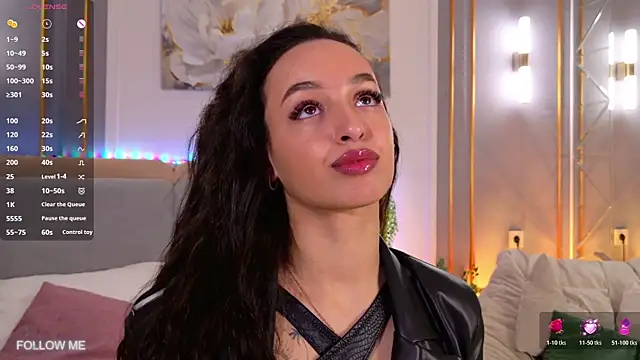 Lolly Neal online show from April 10, 3:40 pm