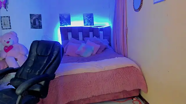 arisha katy1 online show from October 19, 11:29 pm