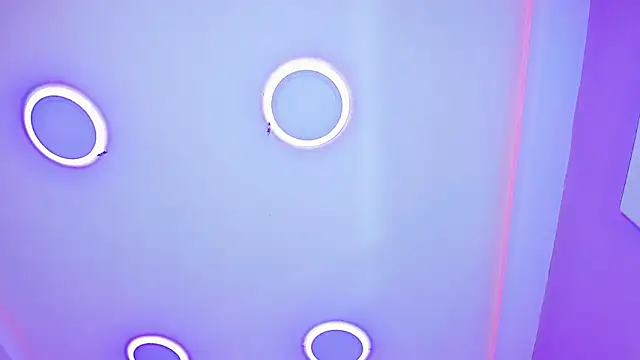 ValeriaAguilar online show from October 12, 10:01 pm