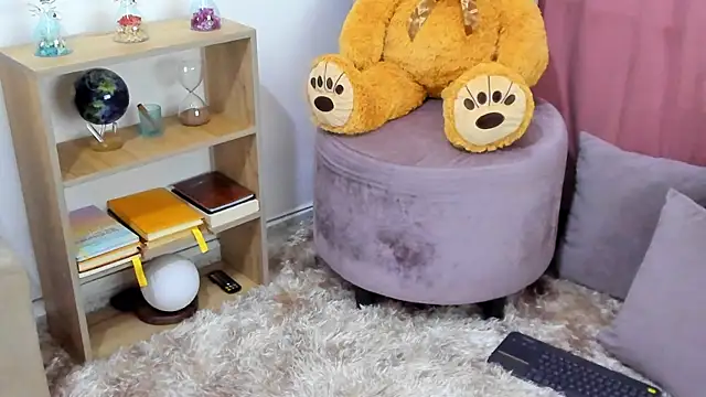  AllisonSweet  online show from April 15, 7:36 pm