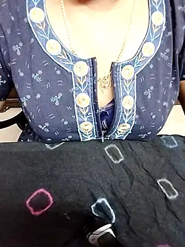 Aishu-tamil09 online show from January 10, 6:01 pm