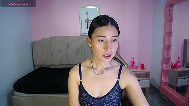 lizzyluk ch online show from October 19, 12:29 pm