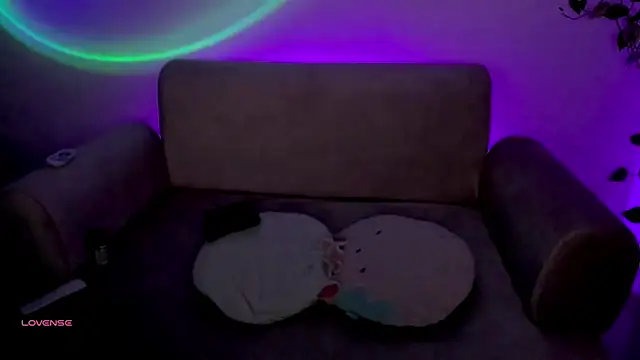 Catbaby888  online show from October 25, 10:23 am