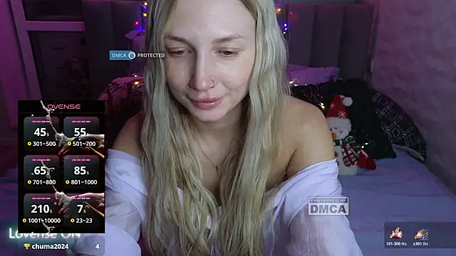 GoodGirl0024 online show from January 10, 8:35 pm