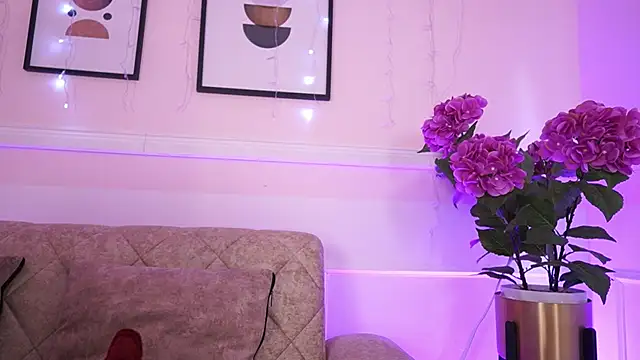 Anybuny online show from January 8, 1:37 pm