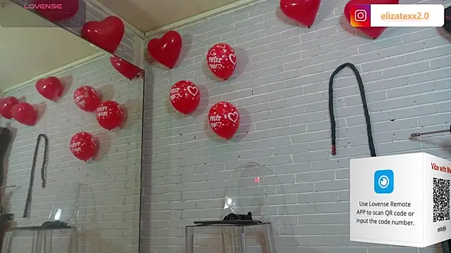 elizatexx online show from March 12, 8:11 pm