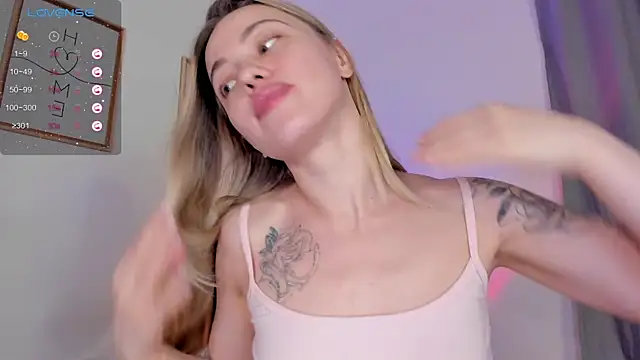 damn cutie online show from October 29, 5:59 pm