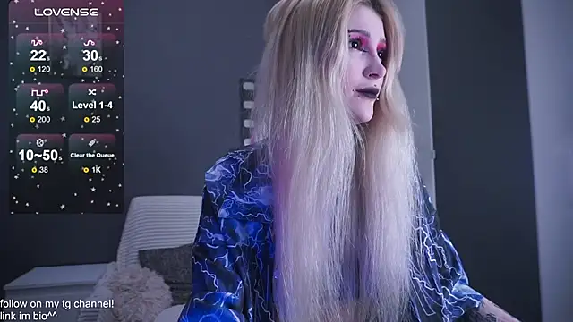 fraulein mooon online show from November 16, 11:05 pm