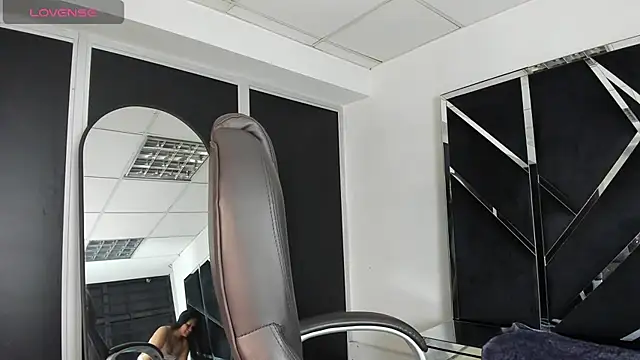 Ivanna18 x online show from September 9, 3:17 am