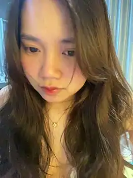 Hotellinh12 online show from January 7, 3:59 pm