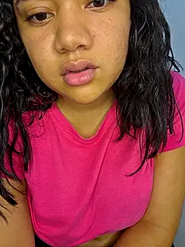 Watagatapitusberry1 online show from September 26, 10:29 pm